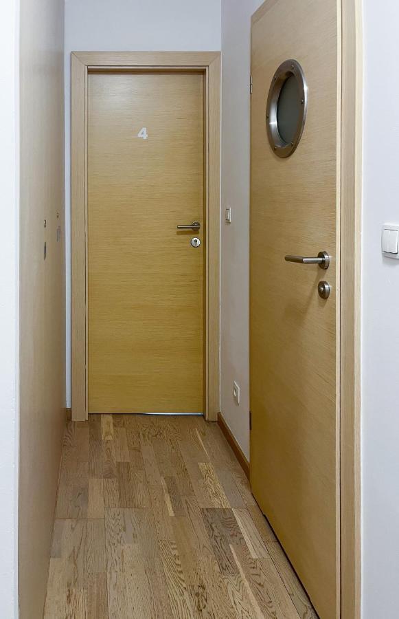 Shape&Color Premium Hostel Warsaw Exterior photo