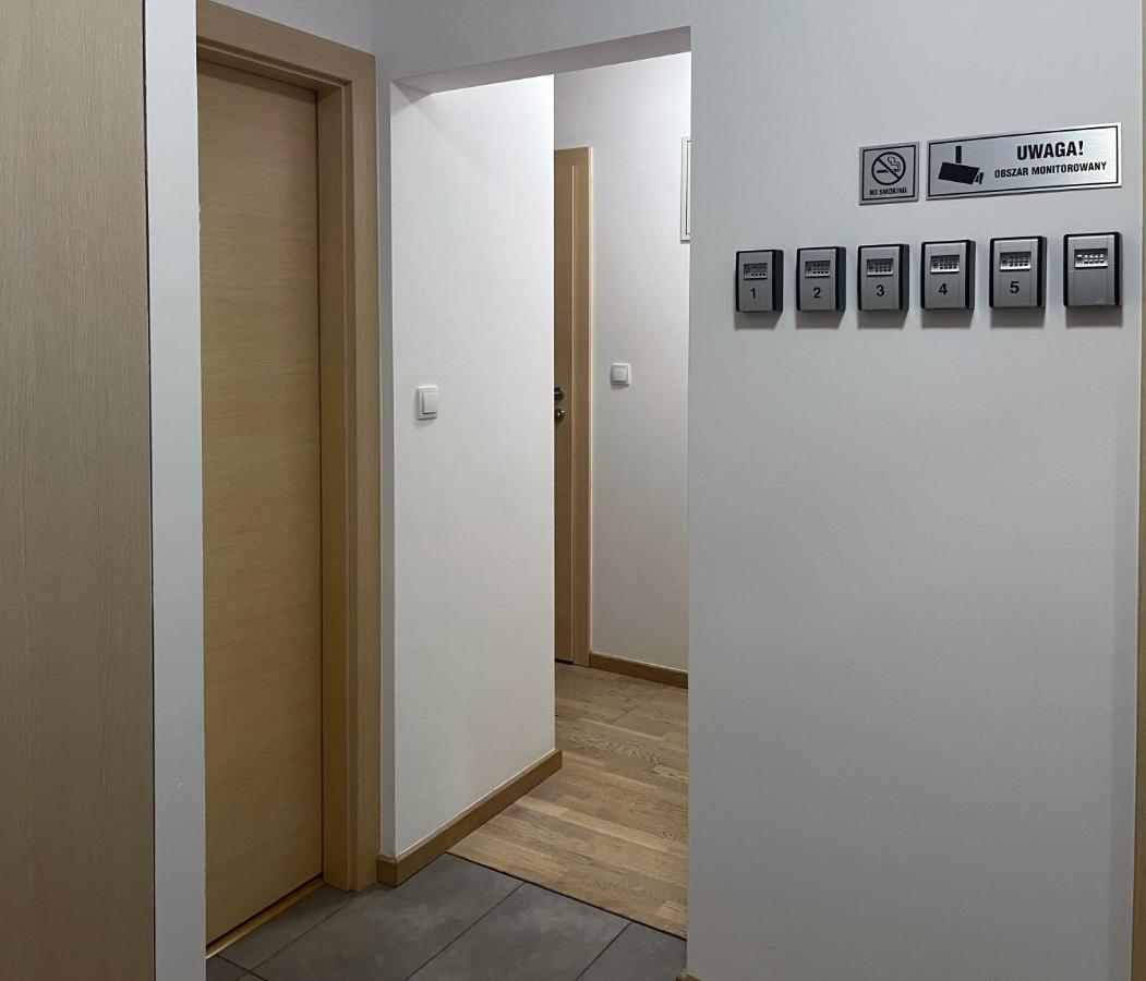 Shape&Color Premium Hostel Warsaw Exterior photo